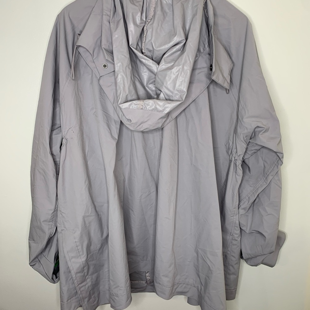 Fabletics Giana Jacket Oversized Gray Size M New Without Tags Full Zip Hood Rain - Picture 11 of 16